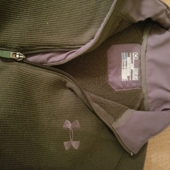 Mens Under Armour cold gear pullover mens medium - Picture 2 of 3